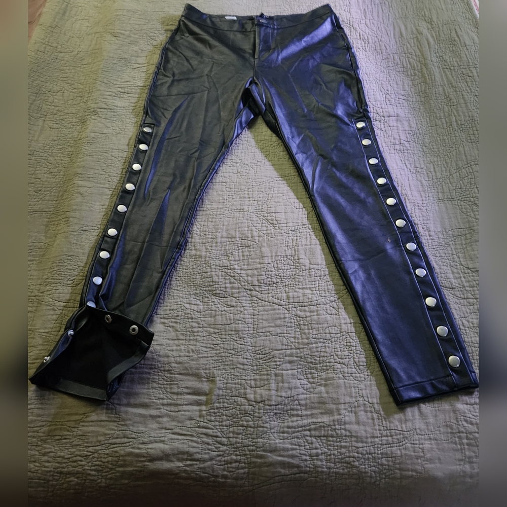 Romeo & Juliet Couture Black Faux Leather Pants